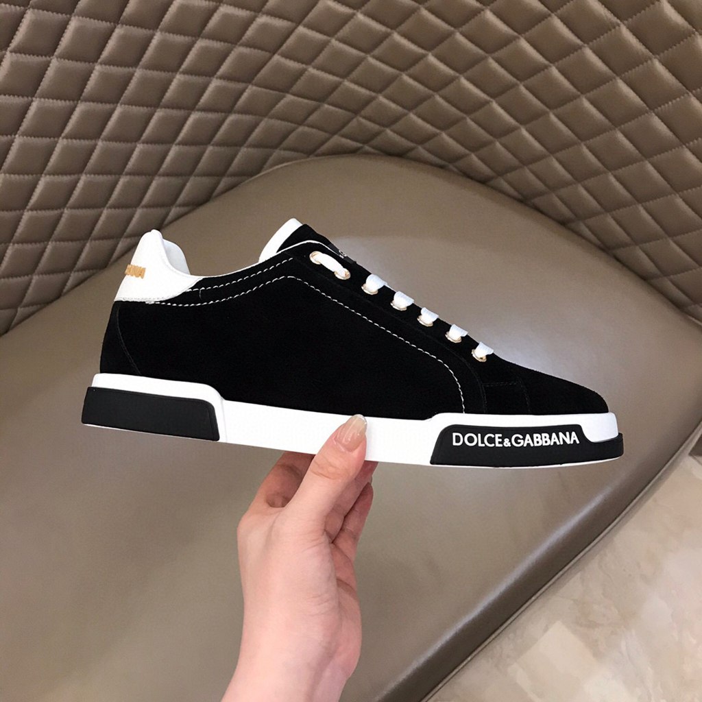 D*G sneaker